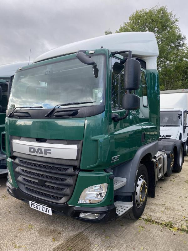 DAF FTG CF 85-460 Auto Std Sleeper - Tracteur routier: photos 4 DAF FTG CF 85-460 Auto Std Sleeper - Tracteur routier: photos 4