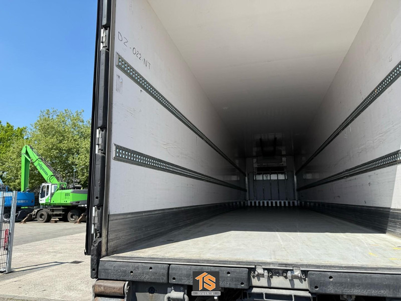 Semi-remorque frigorifique LAMBERET LVF S 3F KOELER/REEFER/KUHLKOFFER - CARRIER VECTOR 1550 - APK/TUV 01/2026 - TOP!: photos 9 Semi-remorque frigorifique LAMBERET LVF S 3F KOELER/REEFER/KUHLKOFFER - CARRIER VECTOR 1550 - APK/TUV 01/2026 - TOP!: photos 9