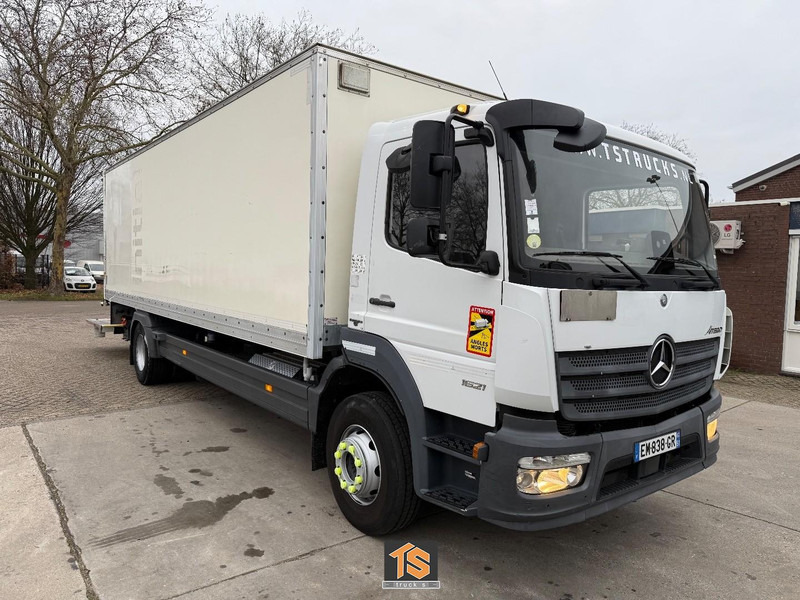 Mercedes-Benz ATEGO 1621 16 TONS - KOFFER/BOX - ORIGINAL KM - APK/TUV 05/2026 - TOP! - Camion fourgon: photos 3 Mercedes-Benz ATEGO 1621 16 TONS - KOFFER/BOX - ORIGINAL KM - APK/TUV 05/2026 - TOP! - Camion fourgon: photos 3