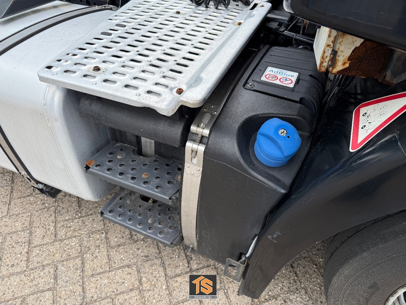 Iveco AS 460 Mega EURO 6 - AUTOMATIC - 2 TANKS - HEBESATTEL/HEFSCHOTEL/LIFTING FIFTH WHEEL - Tracteur routier: photos 3 Iveco AS 460 Mega EURO 6 - AUTOMATIC - 2 TANKS - HEBESATTEL/HEFSCHOTEL/LIFTING FIFTH WHEEL - Tracteur routier: photos 3