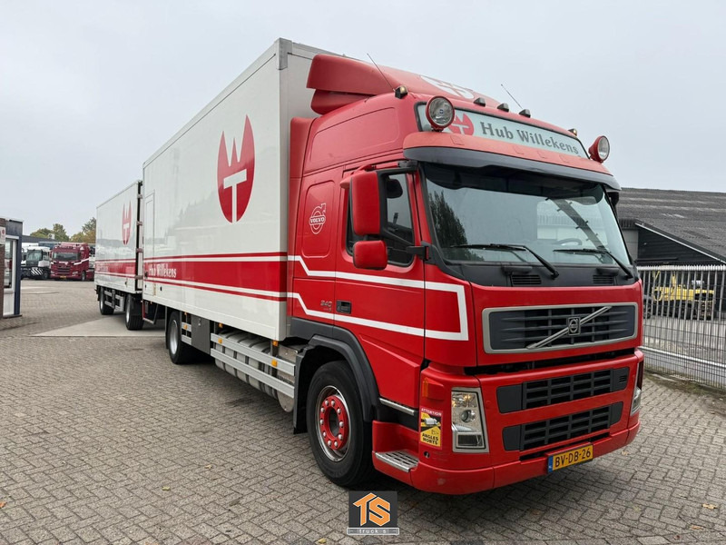 Volvo FM9 340 - EURO 5 - AUTOMATIC - NL TOP TRUCK - TUV 6/26 - Camion fourgon: photos 1 Volvo FM9 340 - EURO 5 - AUTOMATIC - NL TOP TRUCK - TUV 6/26 - Camion fourgon: photos 1