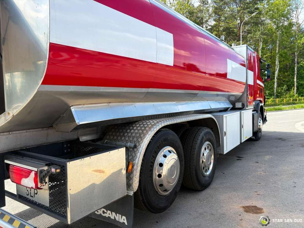 Camion Scania  D 320 FIRE BRIGADE Tank 12,000 Litres: photos 16