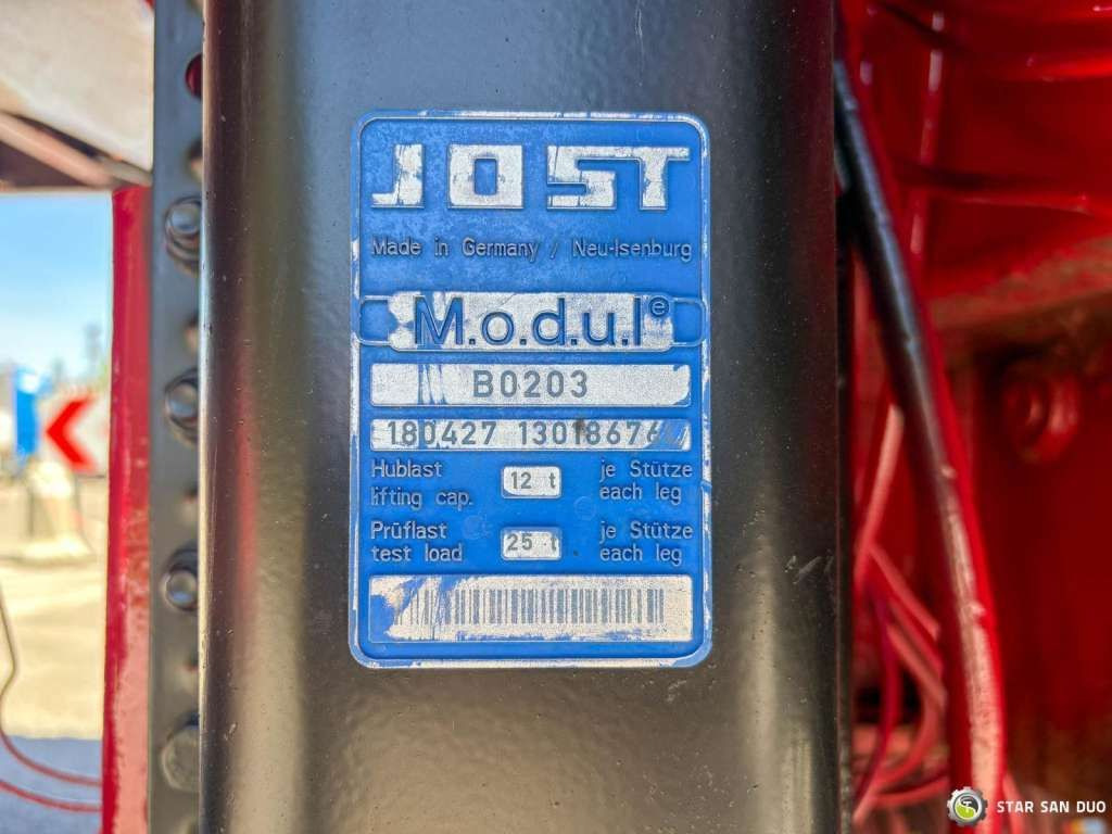 Semi-remorque surbaissé HRD Semitrailer Low Loader NRD NTS 3 Axle Tieflader: photos 9 Semi-remorque surbaissé HRD Semitrailer Low Loader NRD NTS 3 Axle Tieflader: photos 9