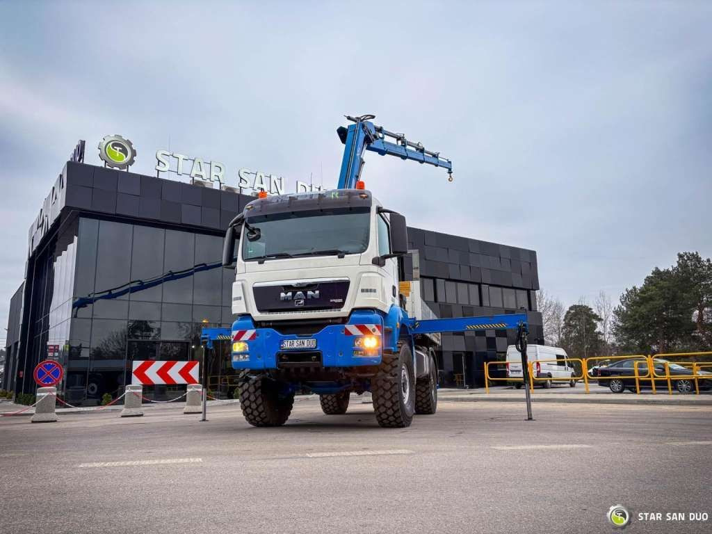 MAN TGS 18.440 4x4 HIAB 166 E-4 CRANE KRAN MAN TGS 18.440 4x4 HIAB 166 E-4 CRANE KRAN - Camion grue, Camion plateau: photos 3 MAN TGS 18.440 4x4 HIAB 166 E-4 CRANE KRAN MAN TGS 18.440 4x4 HIAB 166 E-4 CRANE KRAN - Camion grue, Camion plateau: photos 3