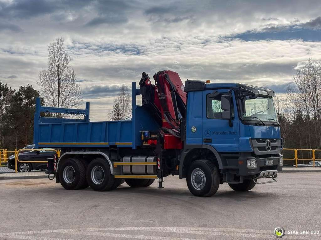 Mercedes-Benz ACTROS 3341 6x6 HMF 4220 K4 CRANE KIPPER - Camion benne: photos 4 Mercedes-Benz ACTROS 3341 6x6 HMF 4220 K4 CRANE KIPPER - Camion benne: photos 4