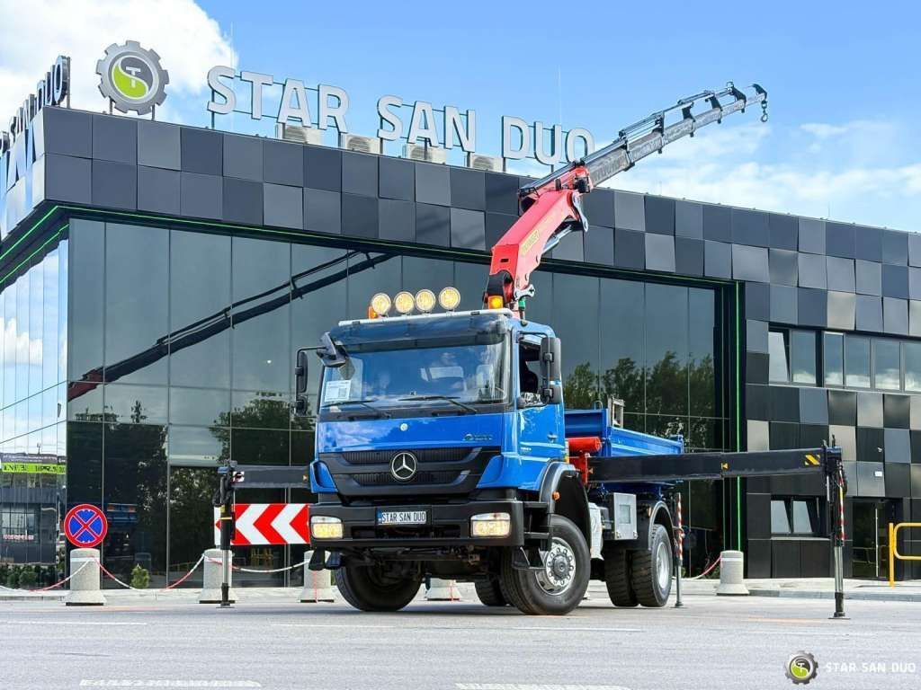 Mercedes-Benz AXOR 1833 4x4 Palfinger PK 22002 EH Crane Winch - Camion benne: photos 1 Mercedes-Benz AXOR 1833 4x4 Palfinger PK 22002 EH Crane Winch - Camion benne: photos 1