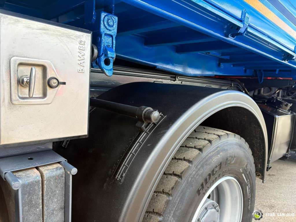 Camion grue Mercedes-Benz  AXOR 1833 4x4 Palfinger PK 22002 EH Crane Winch: photos 26