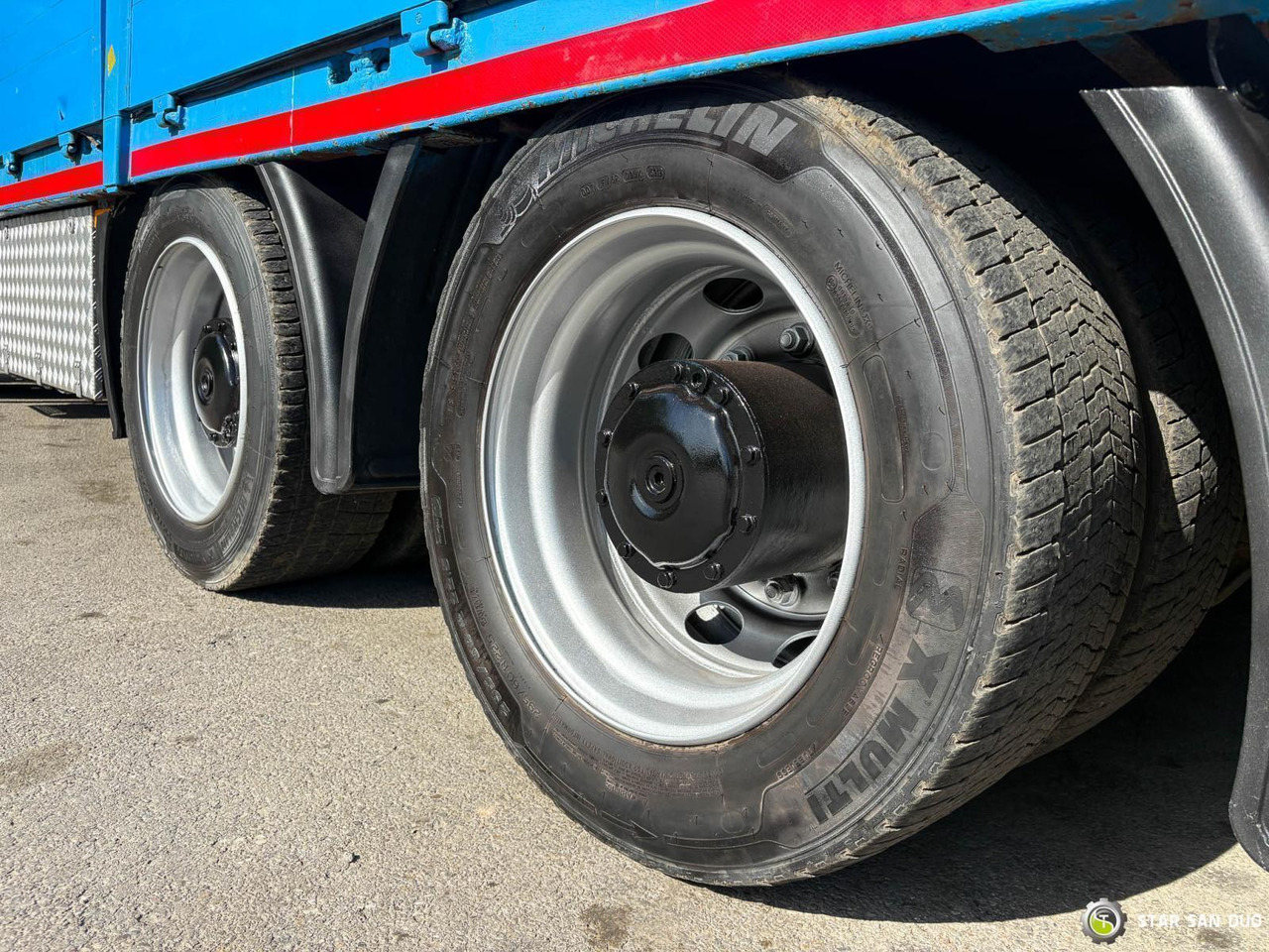 Camion grue : photos 17