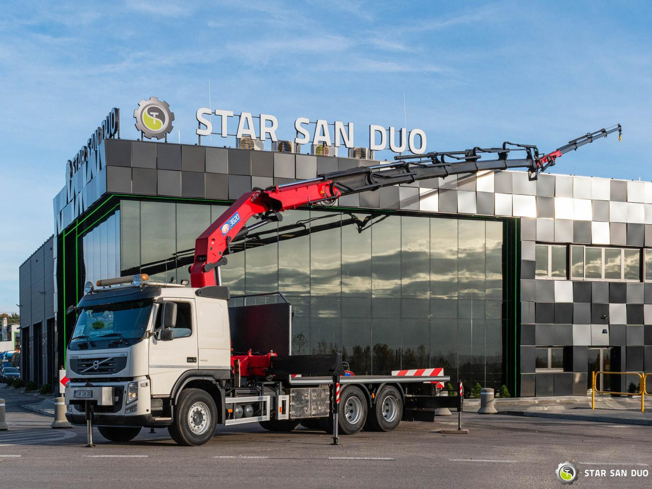 - Camion grue: photos 1 - Camion grue: photos 1