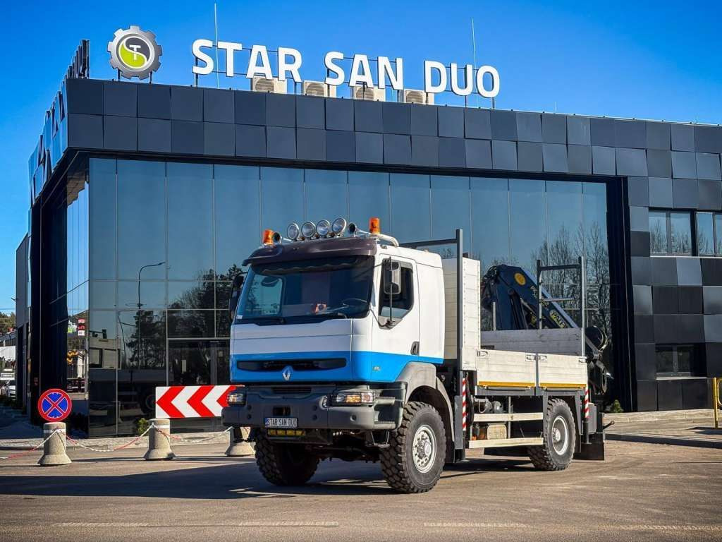 Renault KERAX 270 4x4 PALFINGER PK 16502 CRANE WINCH - Camion grue, Camion plateau: photos 5 Renault KERAX 270 4x4 PALFINGER PK 16502 CRANE WINCH - Camion grue, Camion plateau: photos 5