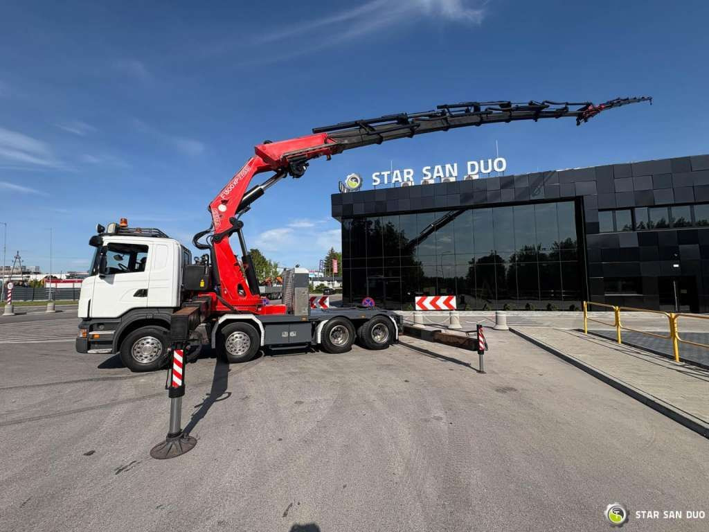 Scania R420 8x4 FASSI F1300 AXP Crane FLY JIB Euro 4 - Camion grue: photos 5 Scania R420 8x4 FASSI F1300 AXP Crane FLY JIB Euro 4 - Camion grue: photos 5