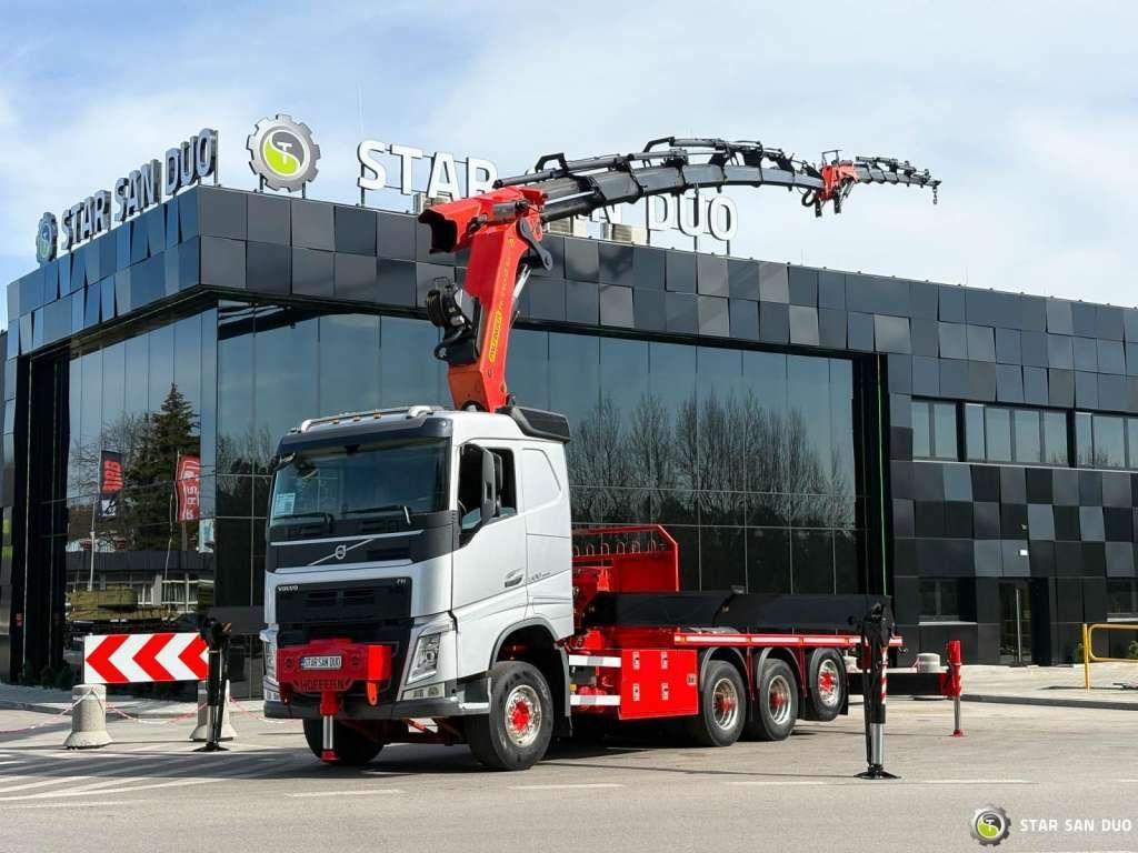 Volvo FH 500 8x4*4 PK65002 Fly JIB Crane 7456 h Winch - Camion grue: photos 2 Volvo FH 500 8x4*4 PK65002 Fly JIB Crane 7456 h Winch - Camion grue: photos 2