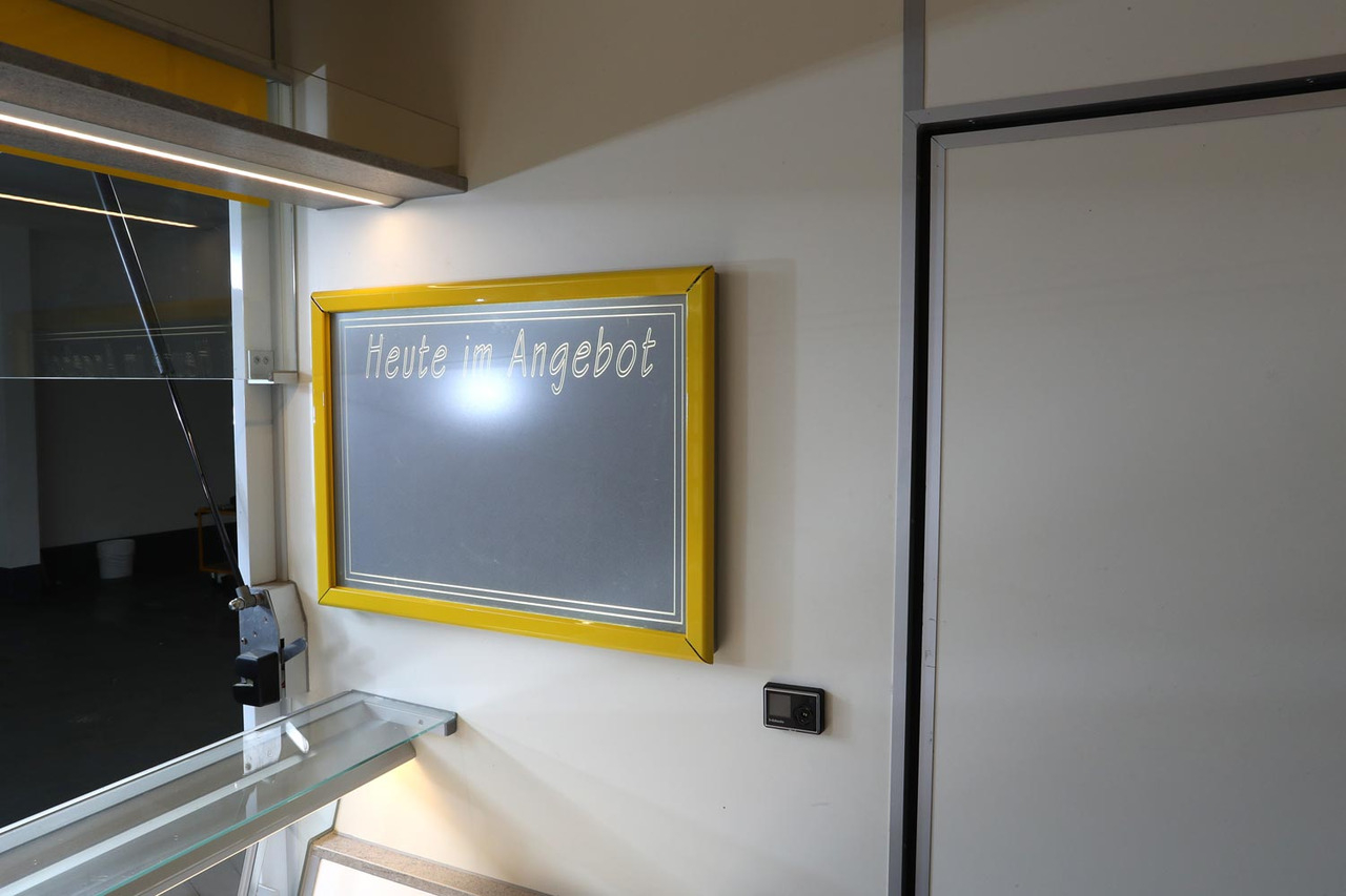 Mobil BORCO HÖHNS - Camion magasin: photos 2 Mobil BORCO HÖHNS - Camion magasin: photos 2