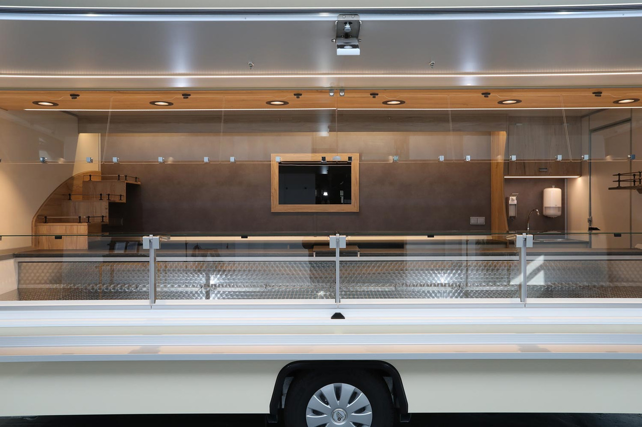 Verkaufsanhänger BORCO HÖHNS - Remorque magasin: photos 2 Verkaufsanhänger BORCO HÖHNS - Remorque magasin: photos 2