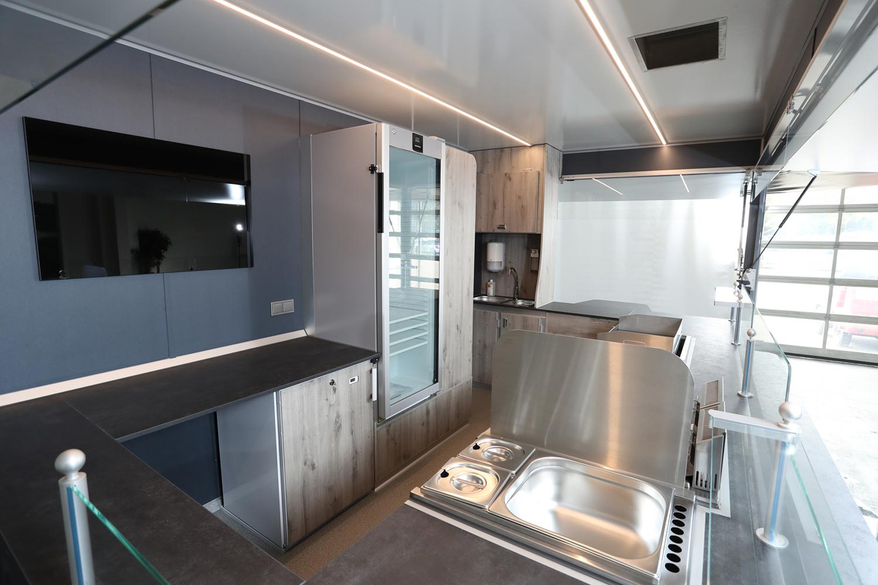 Verkaufsanhänger BORCO HÖHNS - Remorque magasin: photos 2 Verkaufsanhänger BORCO HÖHNS - Remorque magasin: photos 2