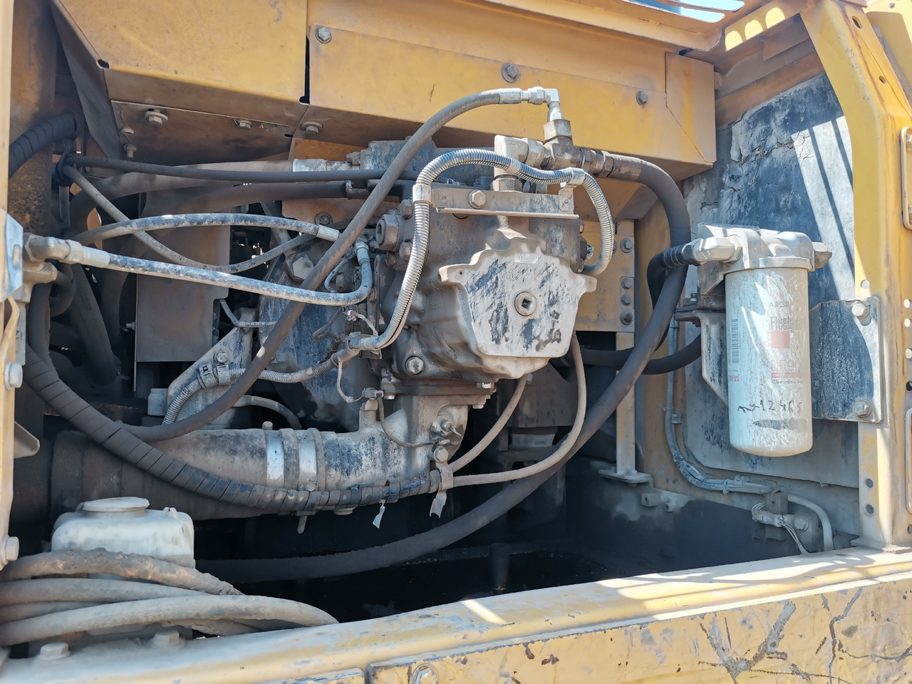 Pelle sur chenille KOMATSU PC360 LC 10: photos 36 Pelle sur chenille KOMATSU PC360 LC 10: photos 36