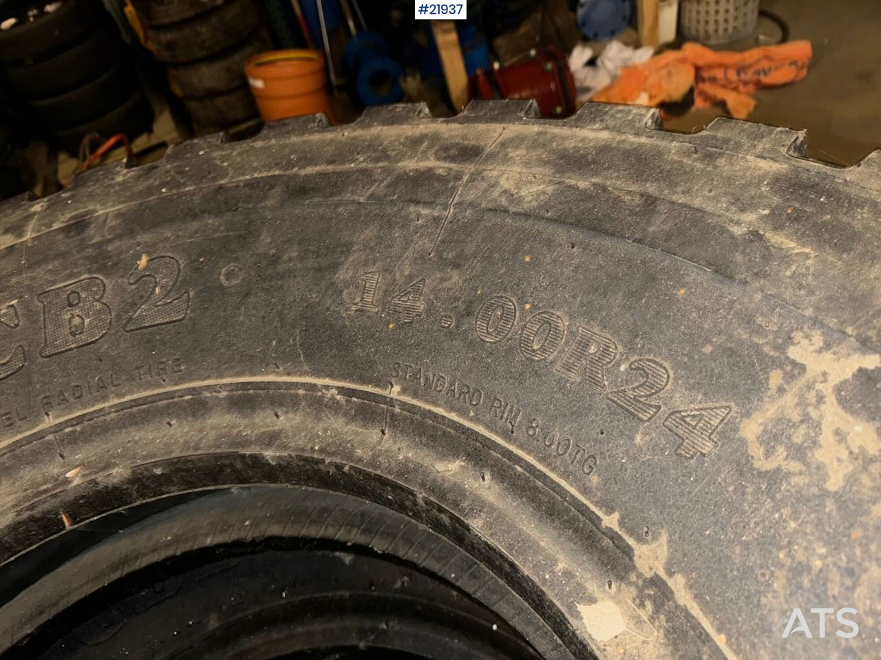 4 stk dekk til hjullaster eller veghøvel - Pneu pour Engins de chantier: photos 4 4 stk dekk til hjullaster eller veghøvel - Pneu pour Engins de chantier: photos 4