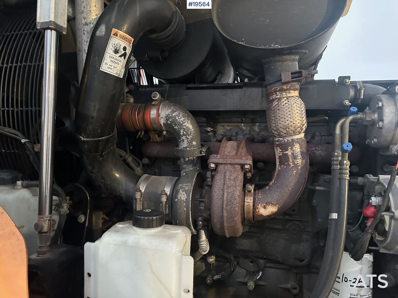 Chargeuse sur pneus Case 721E hjullaster m/ snøskuffe og grusskuffe. Ny vekt og 2 sett dekk. SE VIDEO: photos 27 Chargeuse sur pneus Case 721E hjullaster m/ snøskuffe og grusskuffe. Ny vekt og 2 sett dekk. SE VIDEO: photos 27