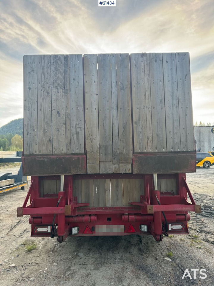 Caterpillar AP 300 - Finisseur: photos 4 Caterpillar AP 300 - Finisseur: photos 4