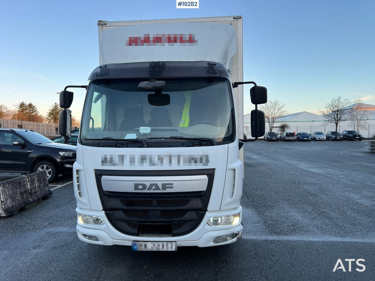 DAF LF 180 - Camion fourgon: photos 2 DAF LF 180 - Camion fourgon: photos 2