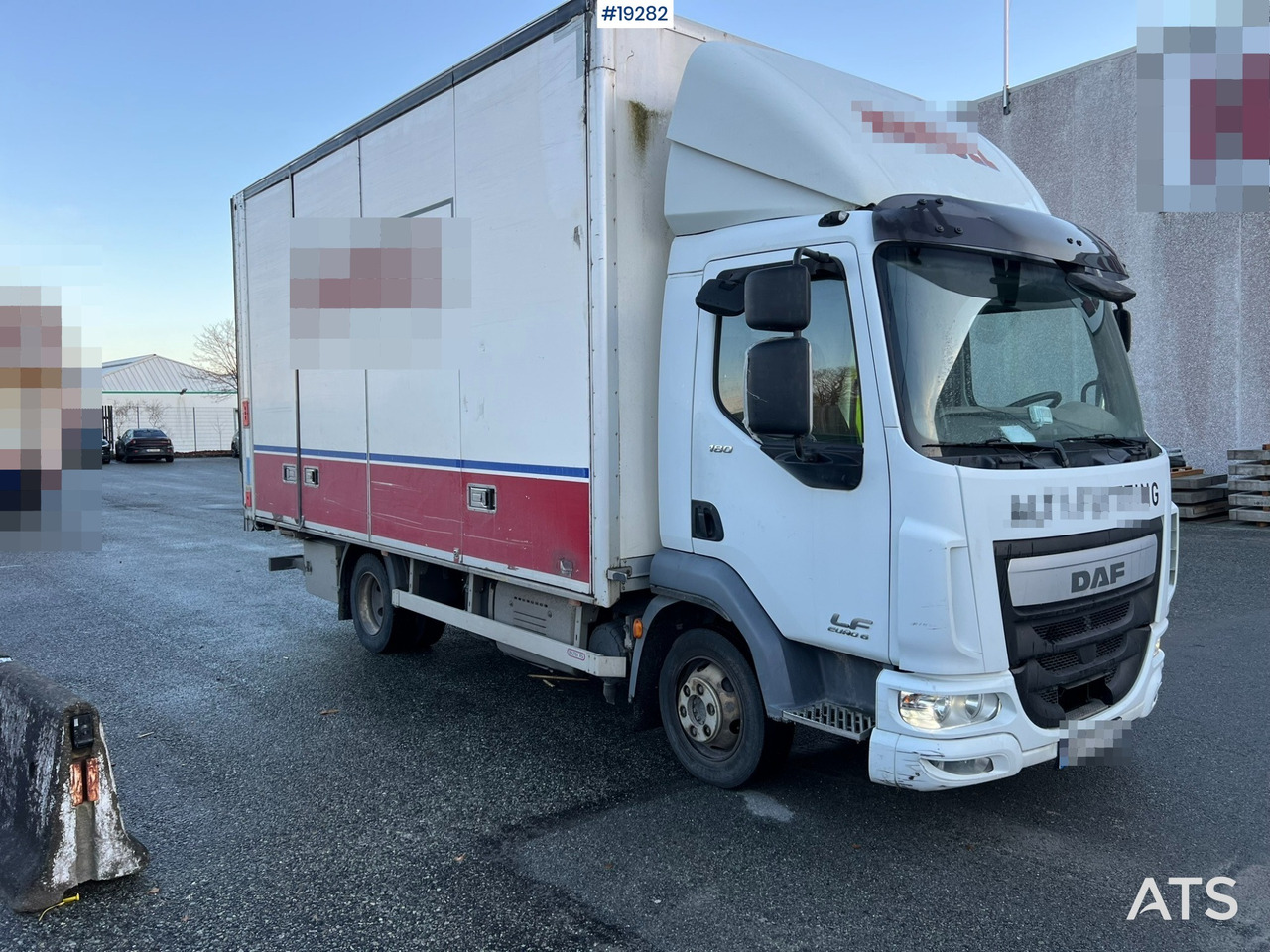 DAF LF 180 - Camion fourgon: photos 4 DAF LF 180 - Camion fourgon: photos 4