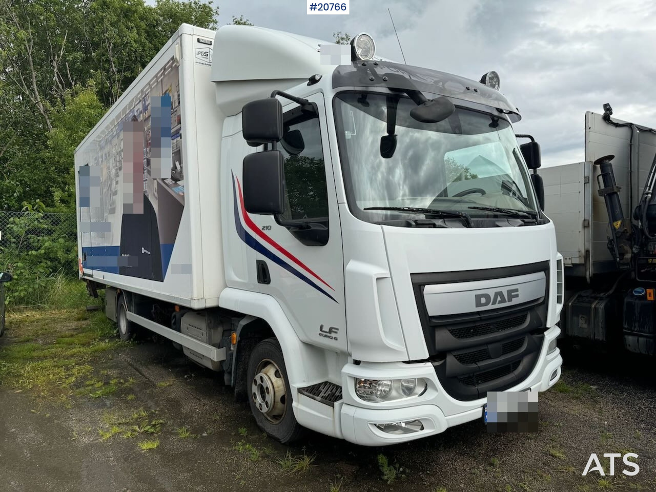 DAF LF 210 - Camion fourgon: photos 1 DAF LF 210 - Camion fourgon: photos 1