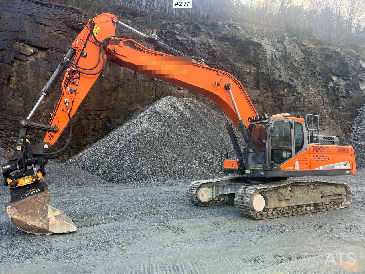 Doosan Dx300lc-5 Gravemaskin m/ rototilt og pusseskuffe - Pelle: photos 1 Doosan Dx300lc-5 Gravemaskin m/ rototilt og pusseskuffe - Pelle: photos 1