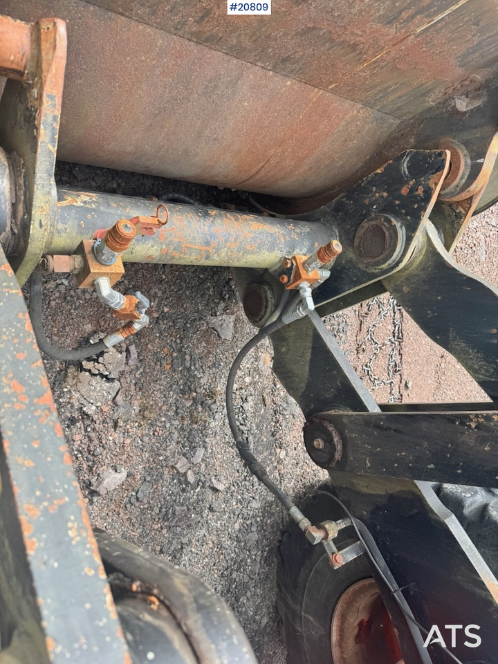 Chargeuse sur pneus Fiat Hitachi W130PL: photos 22