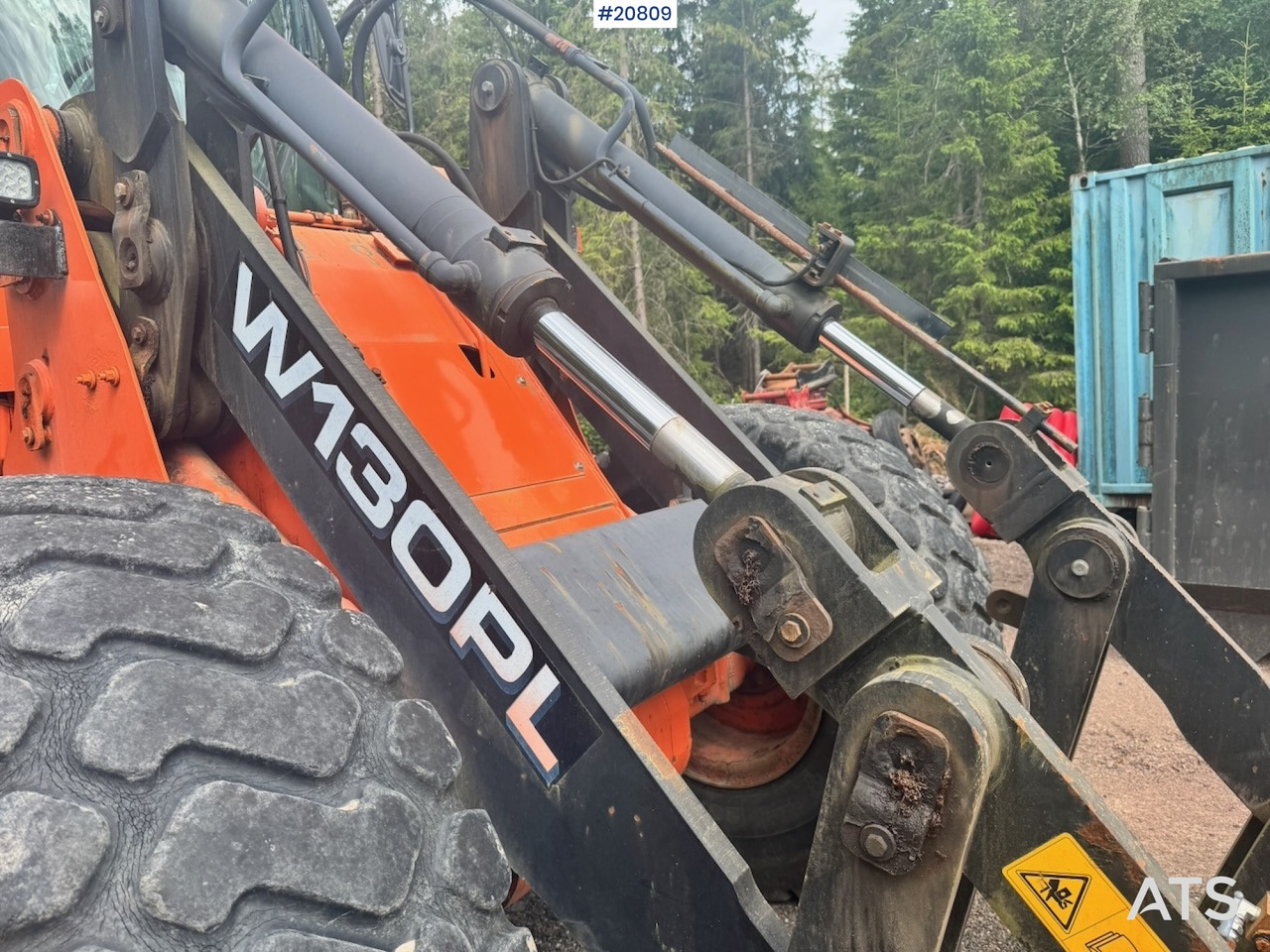 Chargeuse sur pneus Fiat Hitachi W130PL: photos 19