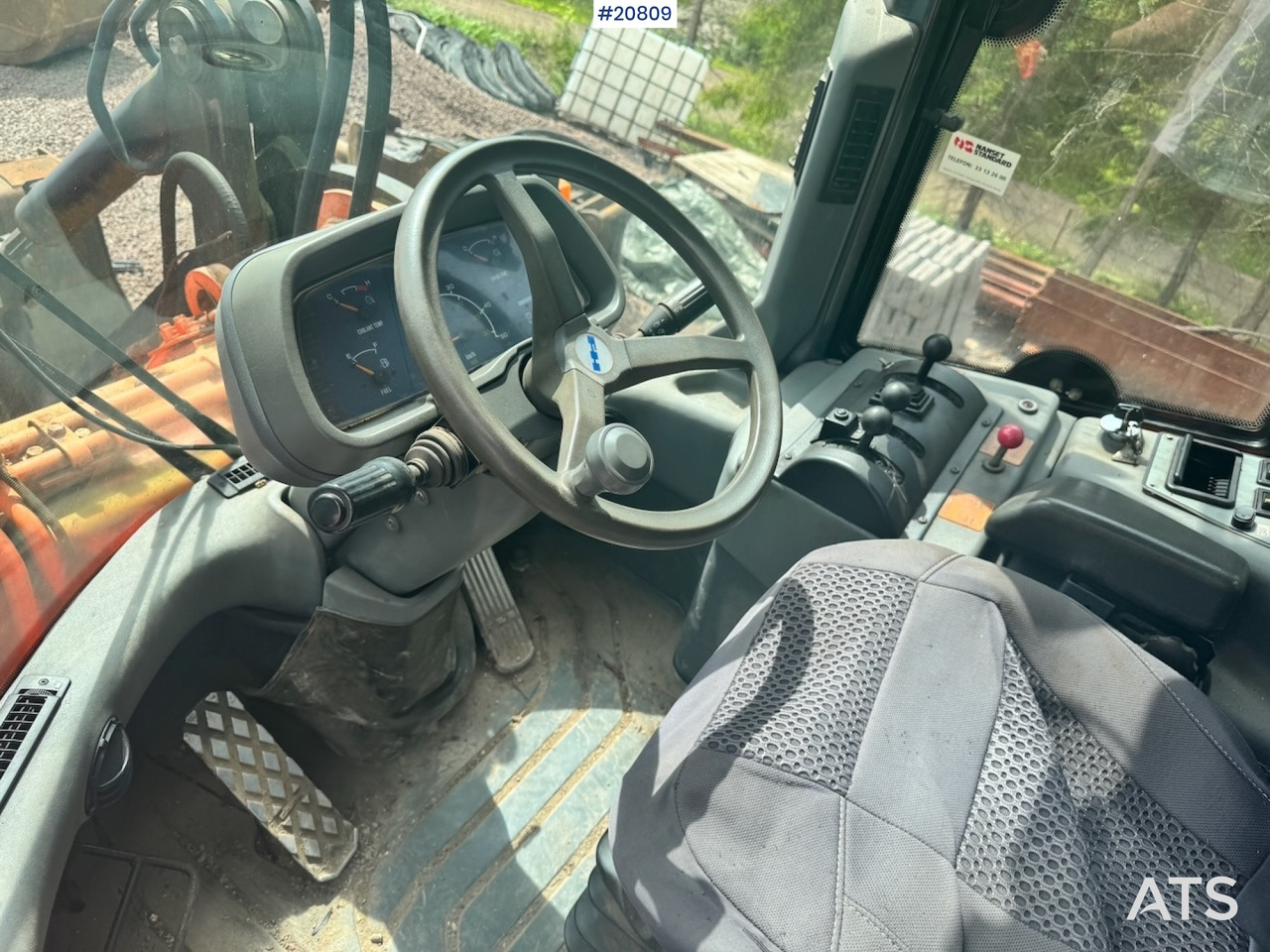 Chargeuse sur pneus Fiat Hitachi W130PL: photos 25
