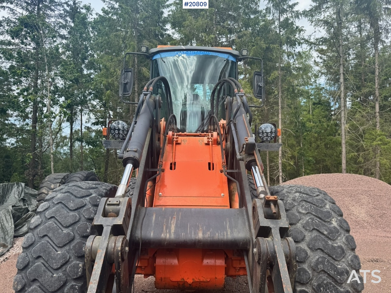Chargeuse sur pneus Fiat Hitachi W130PL: photos 20
