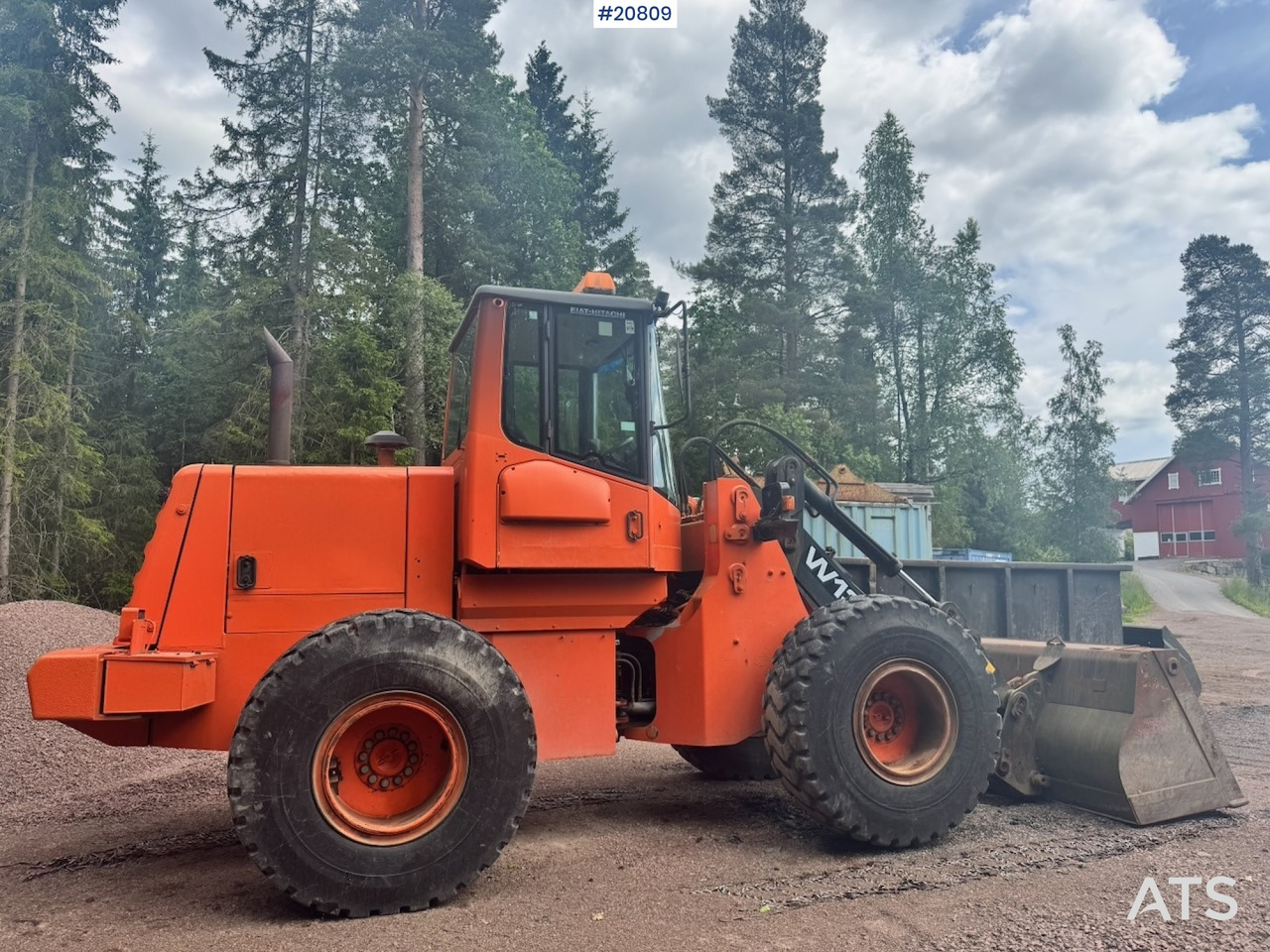 Chargeuse sur pneus Fiat Hitachi W130PL: photos 6