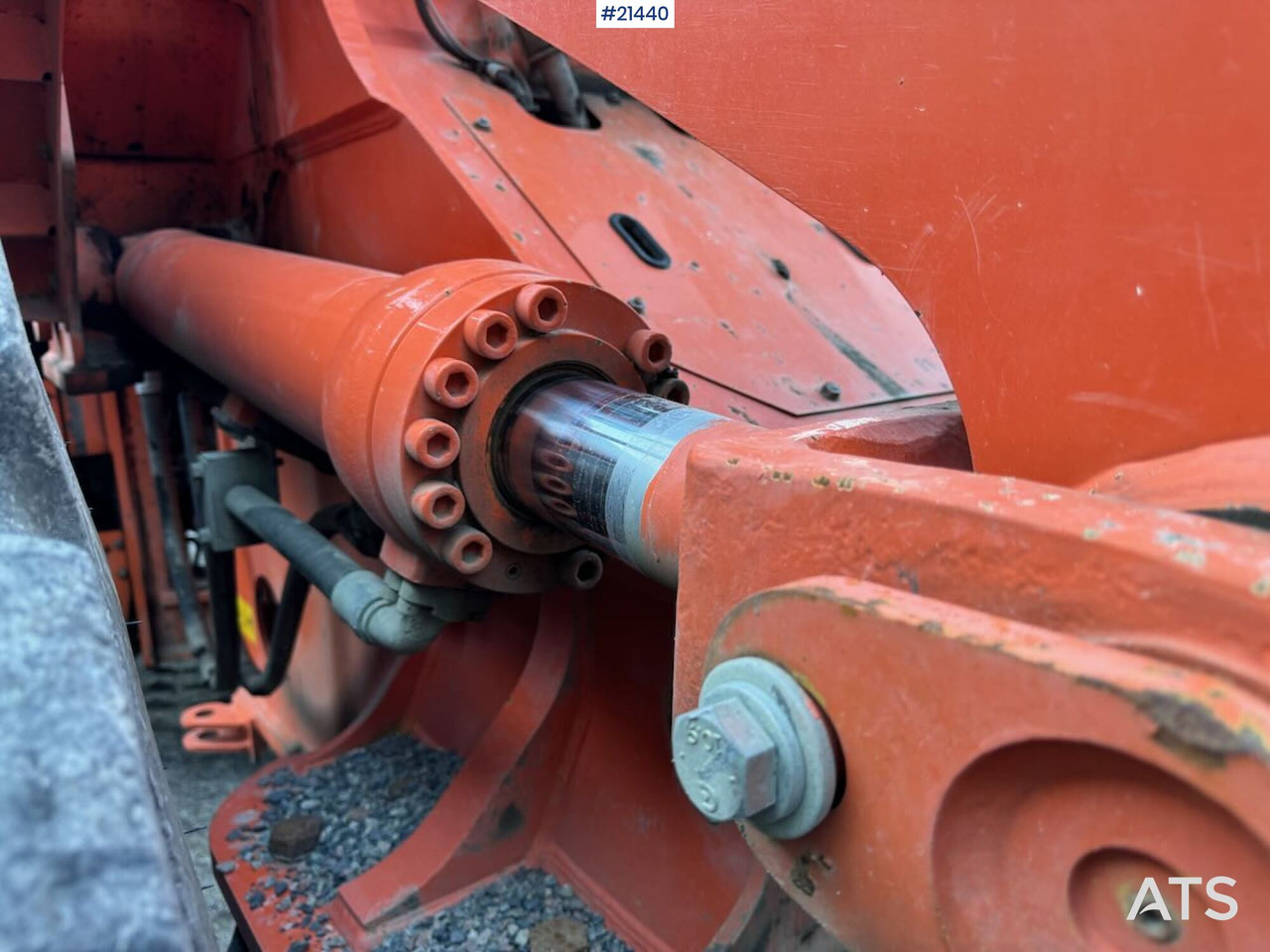 Chargeuse sur pneus Hitachi ZW310: photos 22