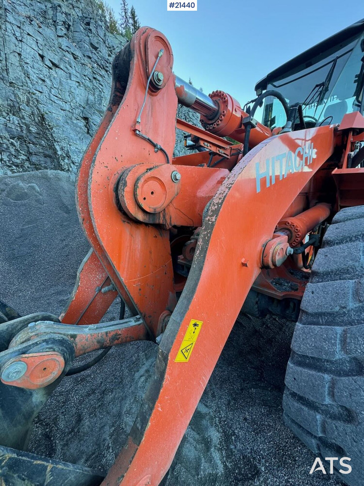 Chargeuse sur pneus Hitachi ZW310: photos 16
