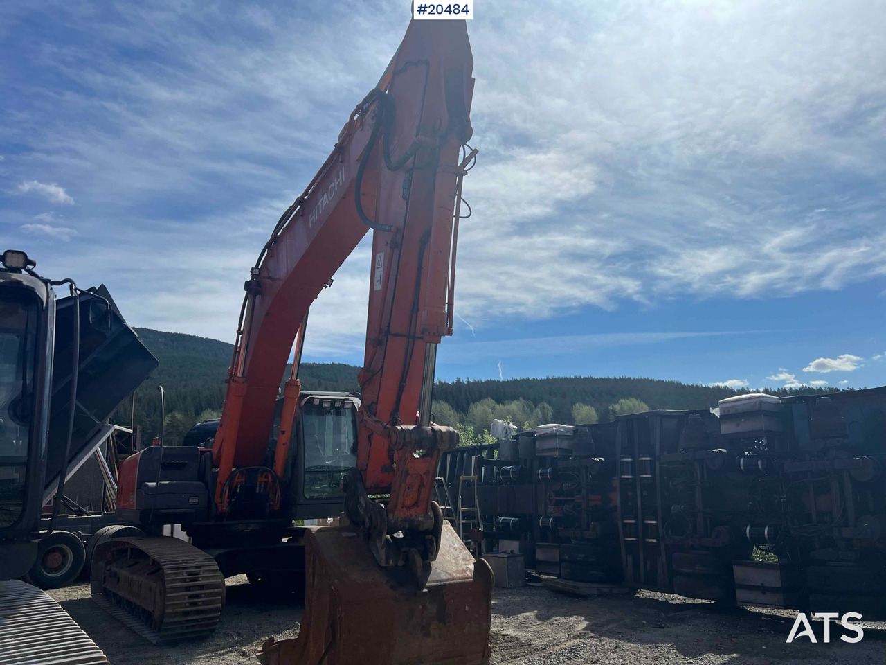 Hitachi ZX350LC-3 - Pelle: photos 4 Hitachi ZX350LC-3 - Pelle: photos 4