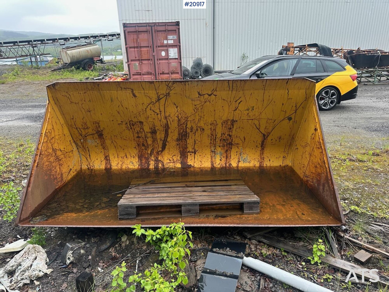 Hjullasterskuffe Har stått på en Hanomag 44C - Godet pour chargeur pour Engins de chantier: photos 2 Hjullasterskuffe Har stått på en Hanomag 44C - Godet pour chargeur pour Engins de chantier: photos 2