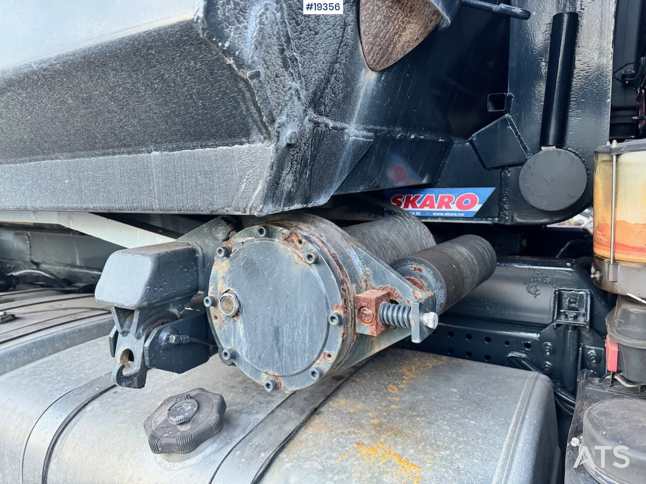 Camion ampliroll Iveco Trakker: photos 17