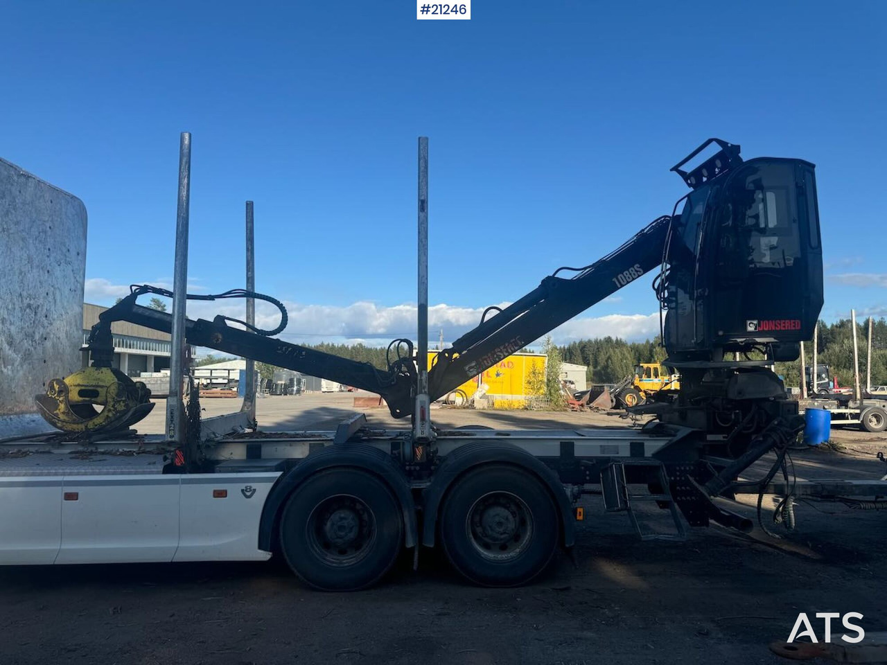 Jonsered J1088S - Grue auxiliaire pour Matériel forestier: photos 1 Jonsered J1088S - Grue auxiliaire pour Matériel forestier: photos 1
