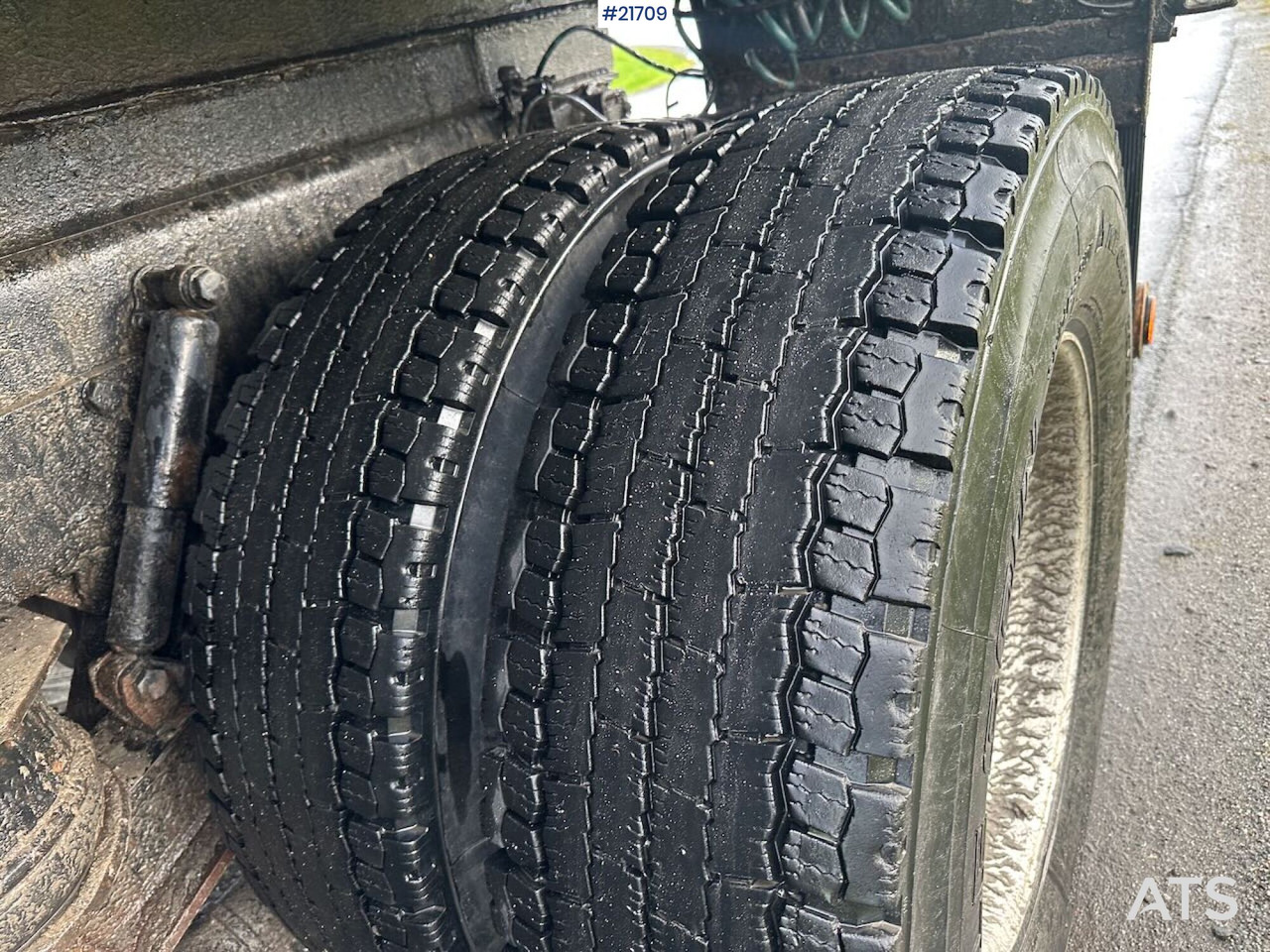 Camion benne Kenworth 2005 KENWORTH T800 tippbil 8x4 m/ Rhodes påbygg, kompressor, vibrator i kassen. Høy lasteevne! SE VIDEO.: photos 17 Camion benne Kenworth 2005 KENWORTH T800 tippbil 8x4 m/ Rhodes påbygg, kompressor, vibrator i kassen. Høy lasteevne! SE VIDEO.: photos 17