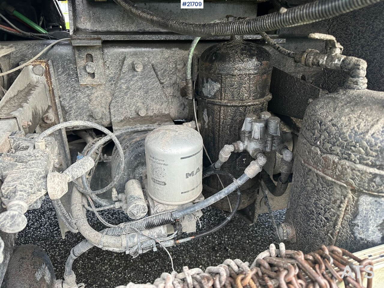 Camion benne Kenworth 2005 KENWORTH T800 tippbil 8x4 m/ Rhodes påbygg, kompressor, vibrator i kassen. Høy lasteevne! SE VIDEO.: photos 25 Camion benne Kenworth 2005 KENWORTH T800 tippbil 8x4 m/ Rhodes påbygg, kompressor, vibrator i kassen. Høy lasteevne! SE VIDEO.: photos 25