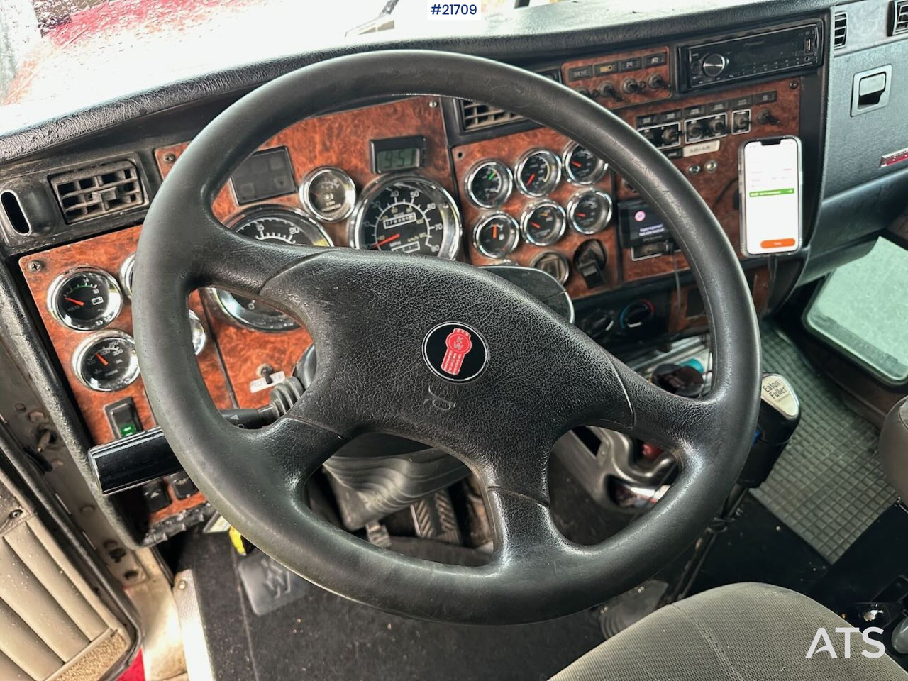 Camion benne Kenworth 2005 KENWORTH T800 tippbil 8x4 m/ Rhodes påbygg, kompressor, vibrator i kassen. Høy lasteevne! SE VIDEO.: photos 35 Camion benne Kenworth 2005 KENWORTH T800 tippbil 8x4 m/ Rhodes påbygg, kompressor, vibrator i kassen. Høy lasteevne! SE VIDEO.: photos 35