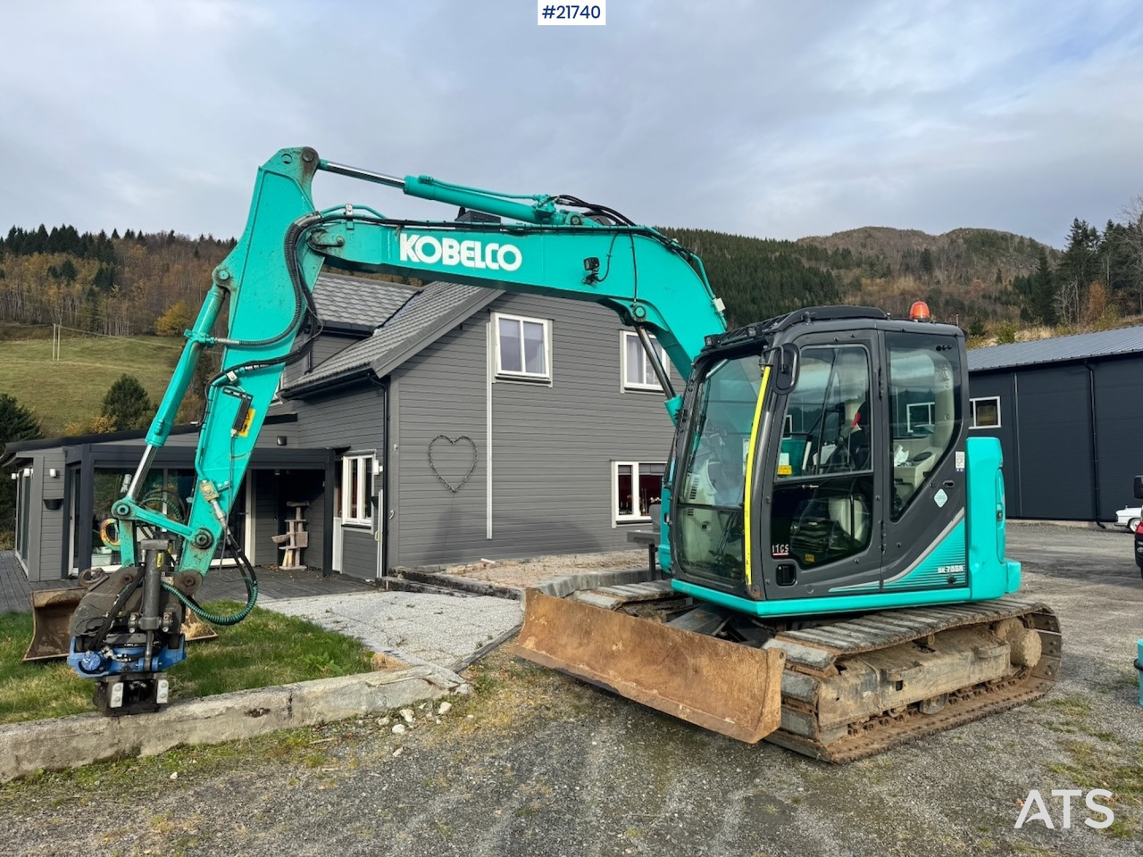 Kobelco 2018 Kobelco SK75SR-3E m/ Rototilt, 2 skuffer og Klype. 1850 timer! - Pelle sur chenille: photos 2 Kobelco 2018 Kobelco SK75SR-3E m/ Rototilt, 2 skuffer og Klype. 1850 timer! - Pelle sur chenille: photos 2