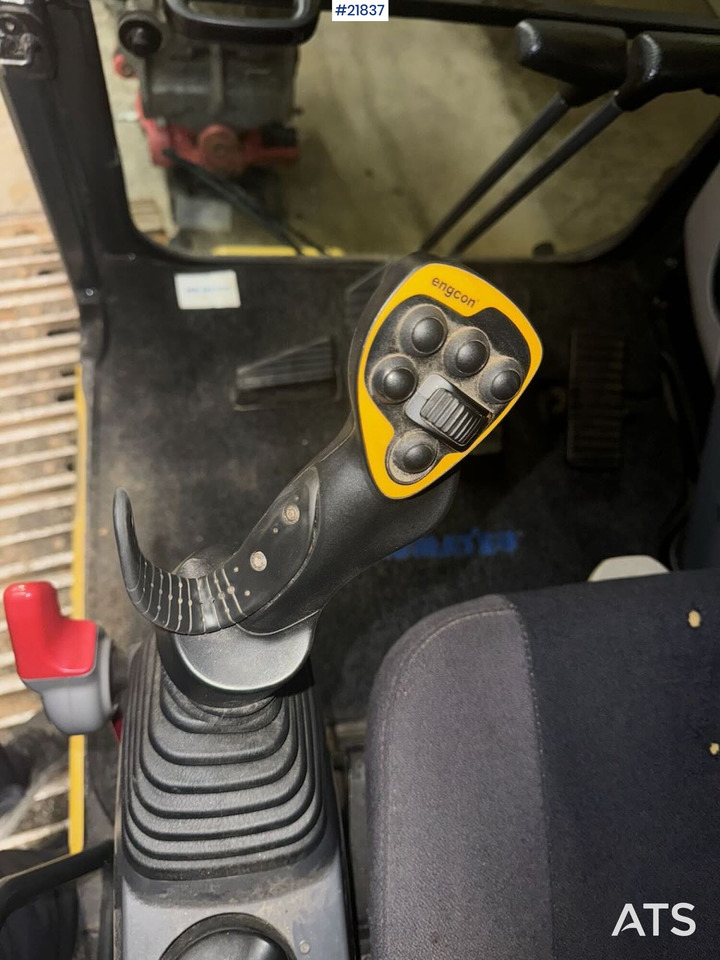 Komatsu PC240LC-11E0 Beltegraver m/ Rotortilt og Pusseskuffe - crédit-bail Komatsu PC240LC-11E0 Beltegraver m/ Rotortilt og Pusseskuffe: photos 20