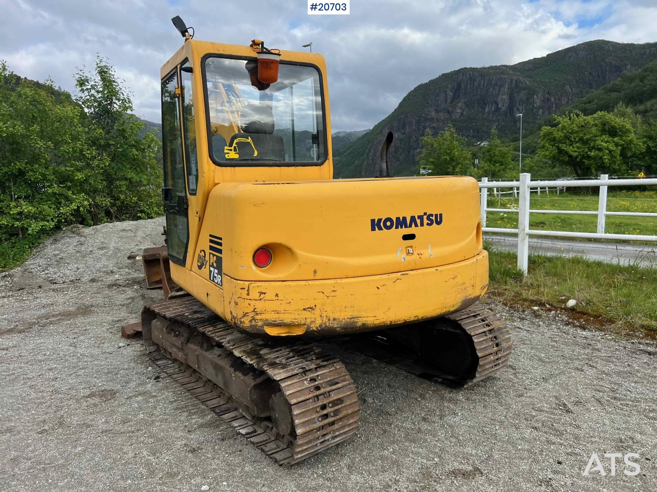 Pelle Komatsu PC75: photos 20