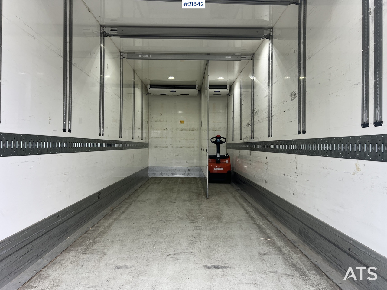 Camion fourgon Mercedes-Benz Actrox 6x2 skapbil m/ kjøl/frys aggregat: photos 22