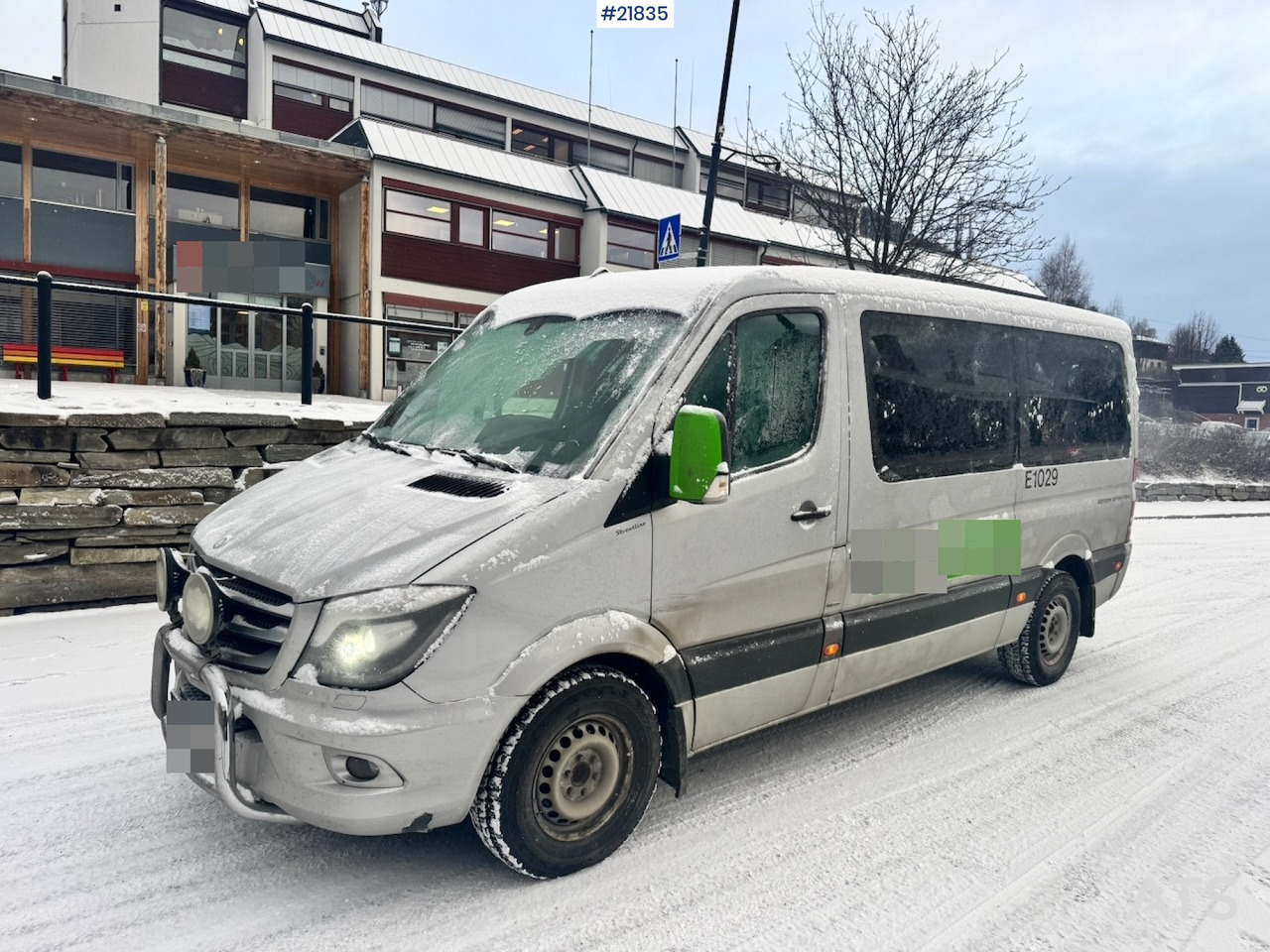 Mercedes Sprinter 316 Minibuss. 9 seter og Rullestolrampe. SE VIDEO - Minibus, Transport de personnes: photos 1 Mercedes Sprinter 316 Minibuss. 9 seter og Rullestolrampe. SE VIDEO - Minibus, Transport de personnes: photos 1