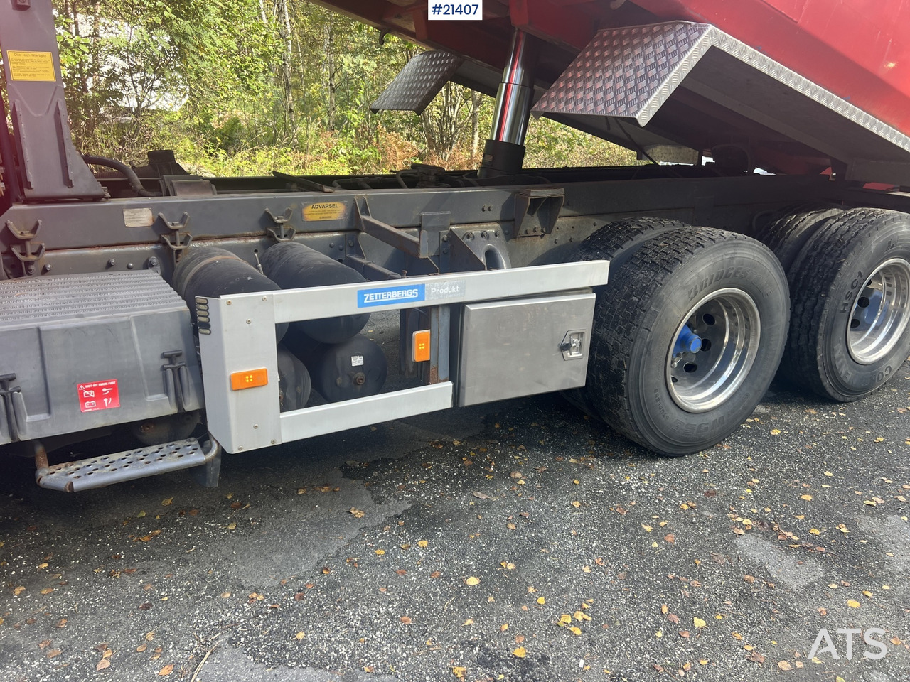 Camion benne Scania P124G: photos 13
