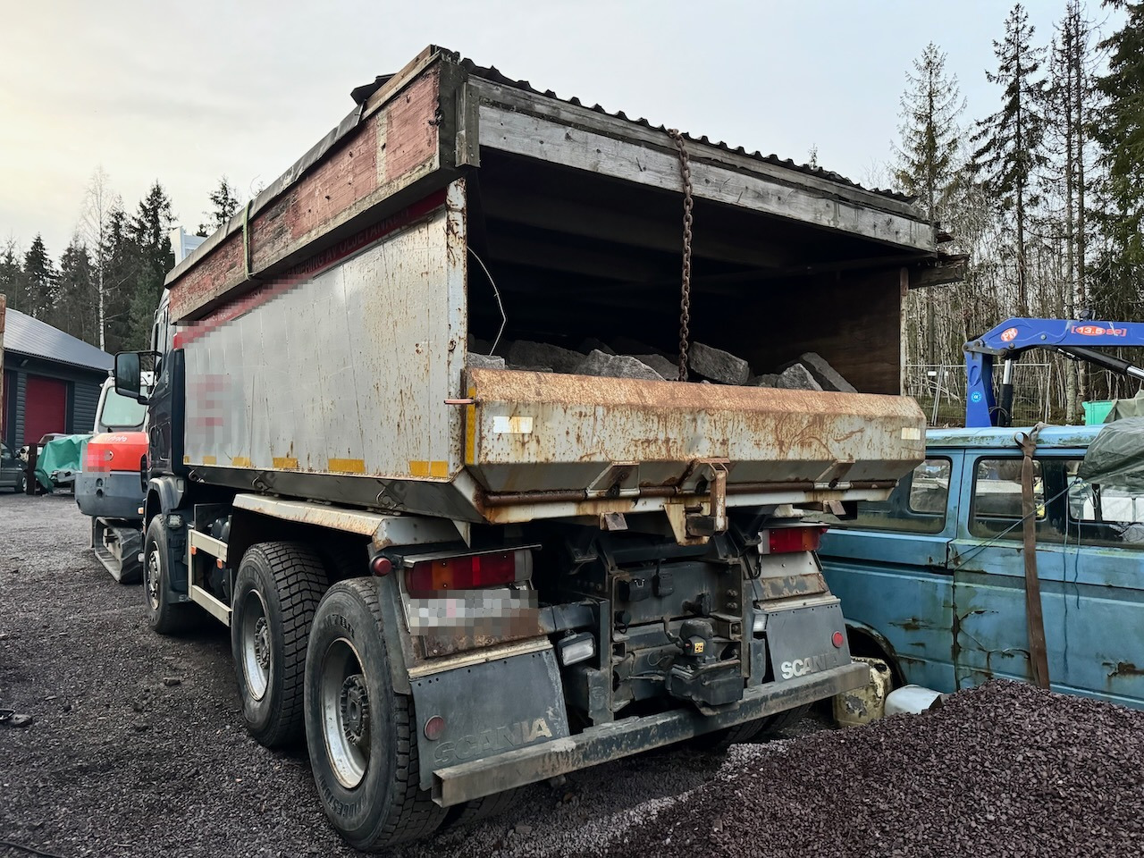 Scania R124 - Camion benne: photos 3 Scania R124 - Camion benne: photos 3