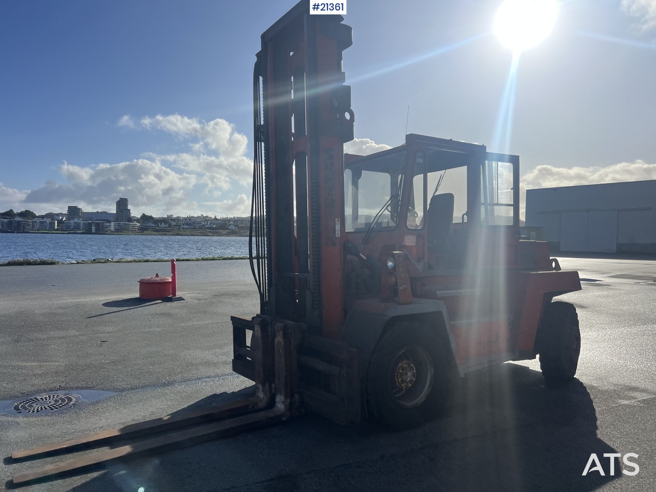 Svetruck 1060 - Chariot élévateur: photos 5 Svetruck 1060 - Chariot élévateur: photos 5