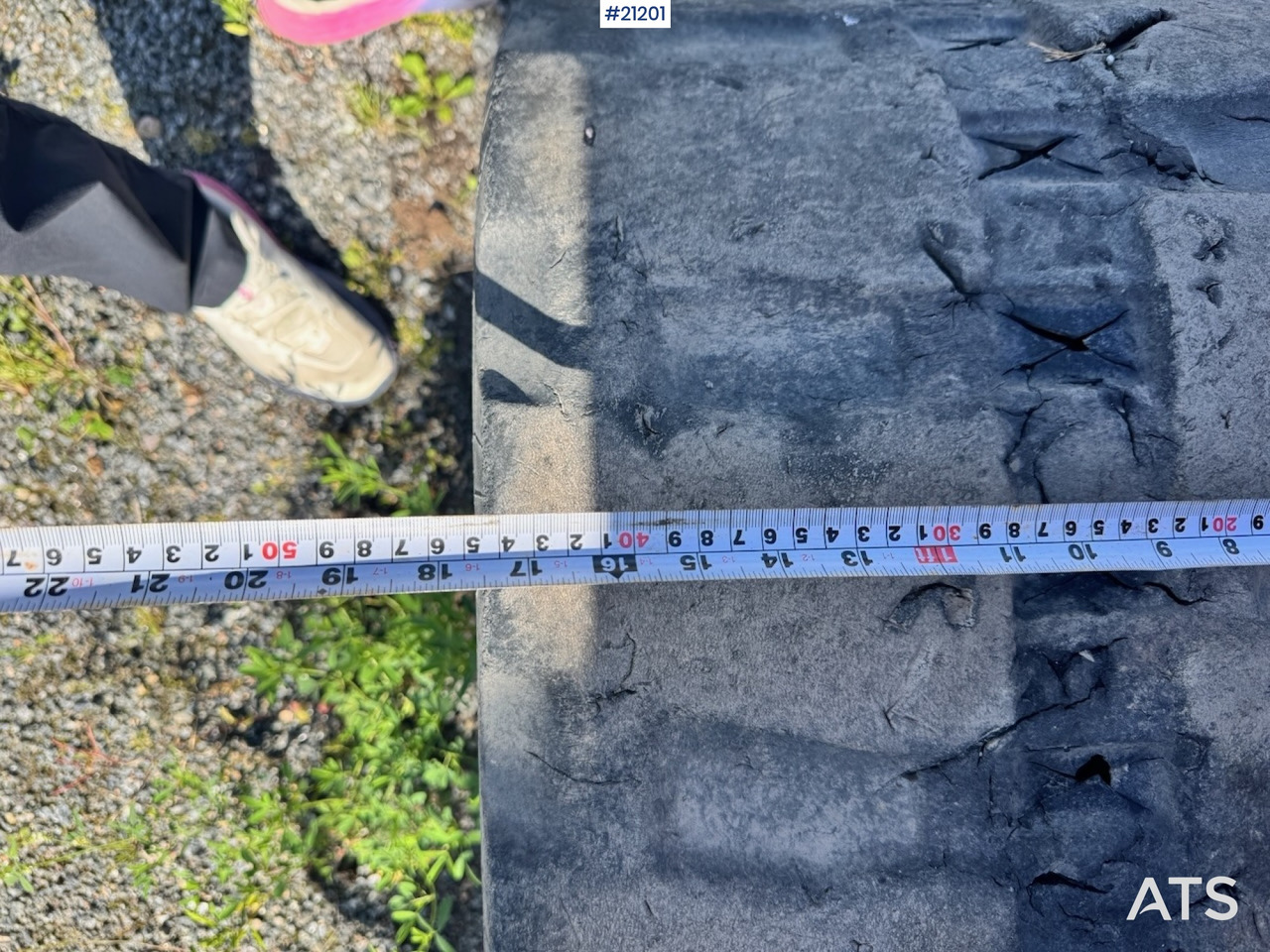 Pelle sur chenille Takeuchi TB280FR: photos 14